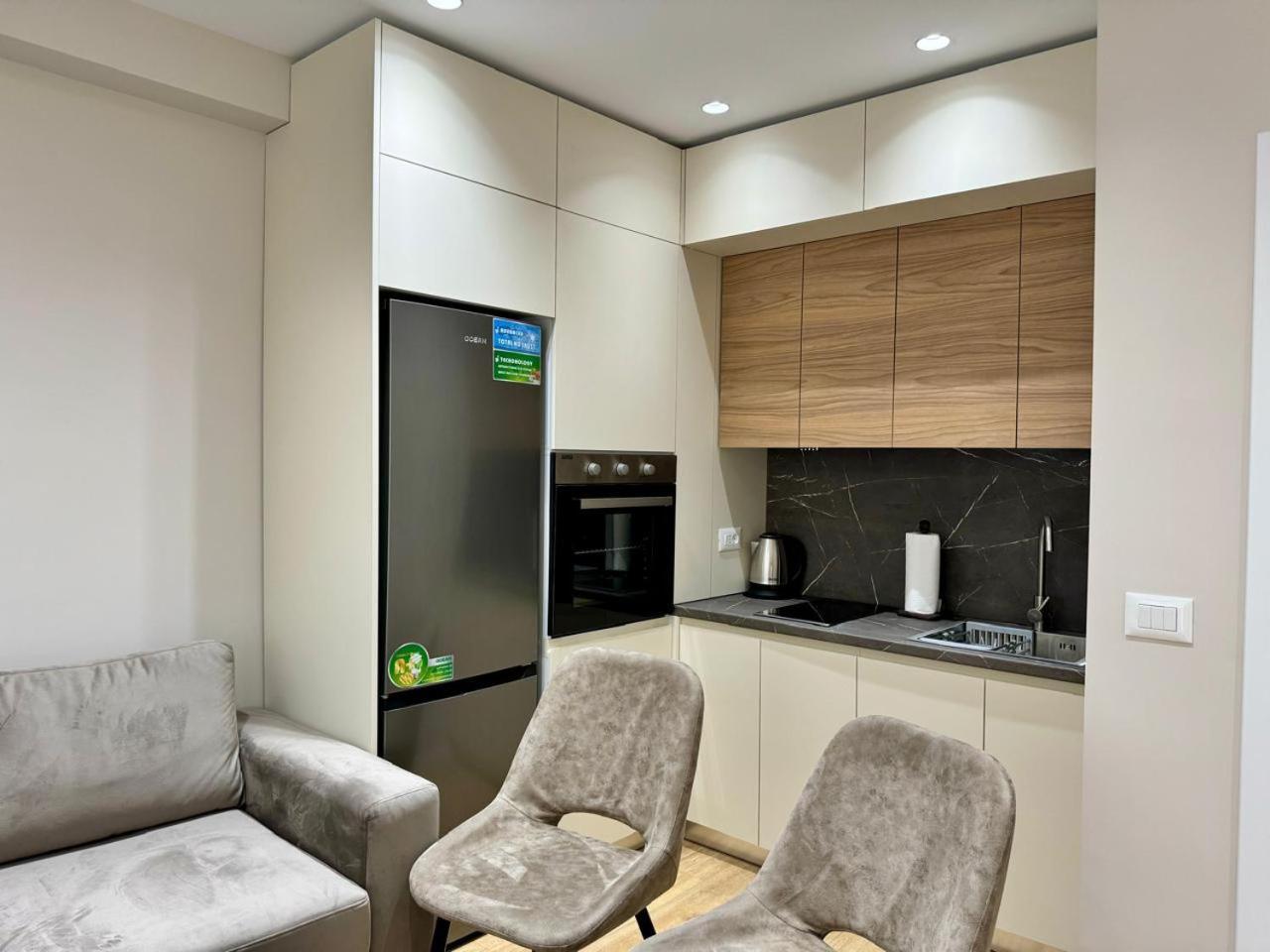 E&R Apartments At Myslym Shyri Τίρανα Εξωτερικό φωτογραφία