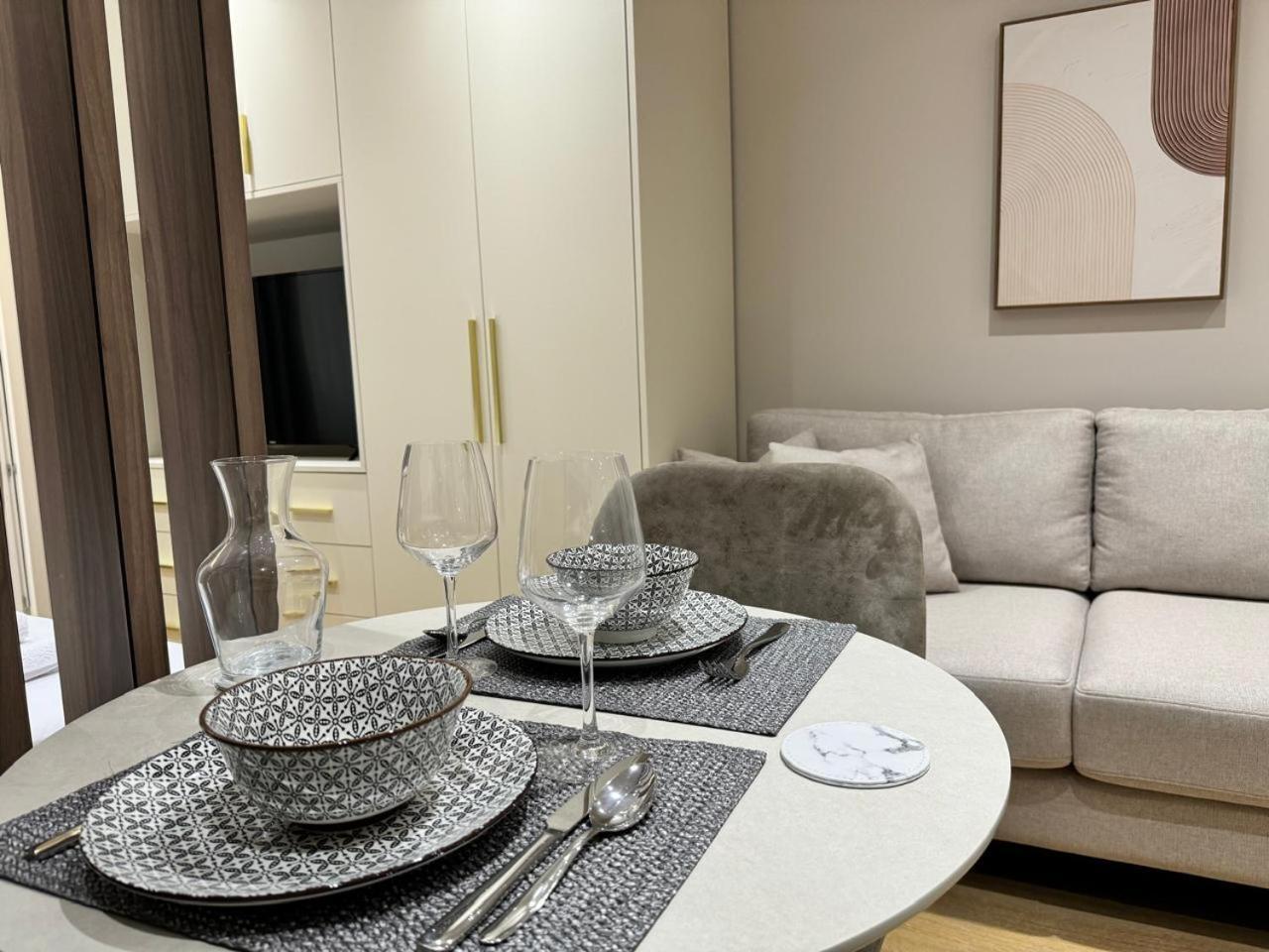 E&R Apartments At Myslym Shyri Τίρανα Εξωτερικό φωτογραφία